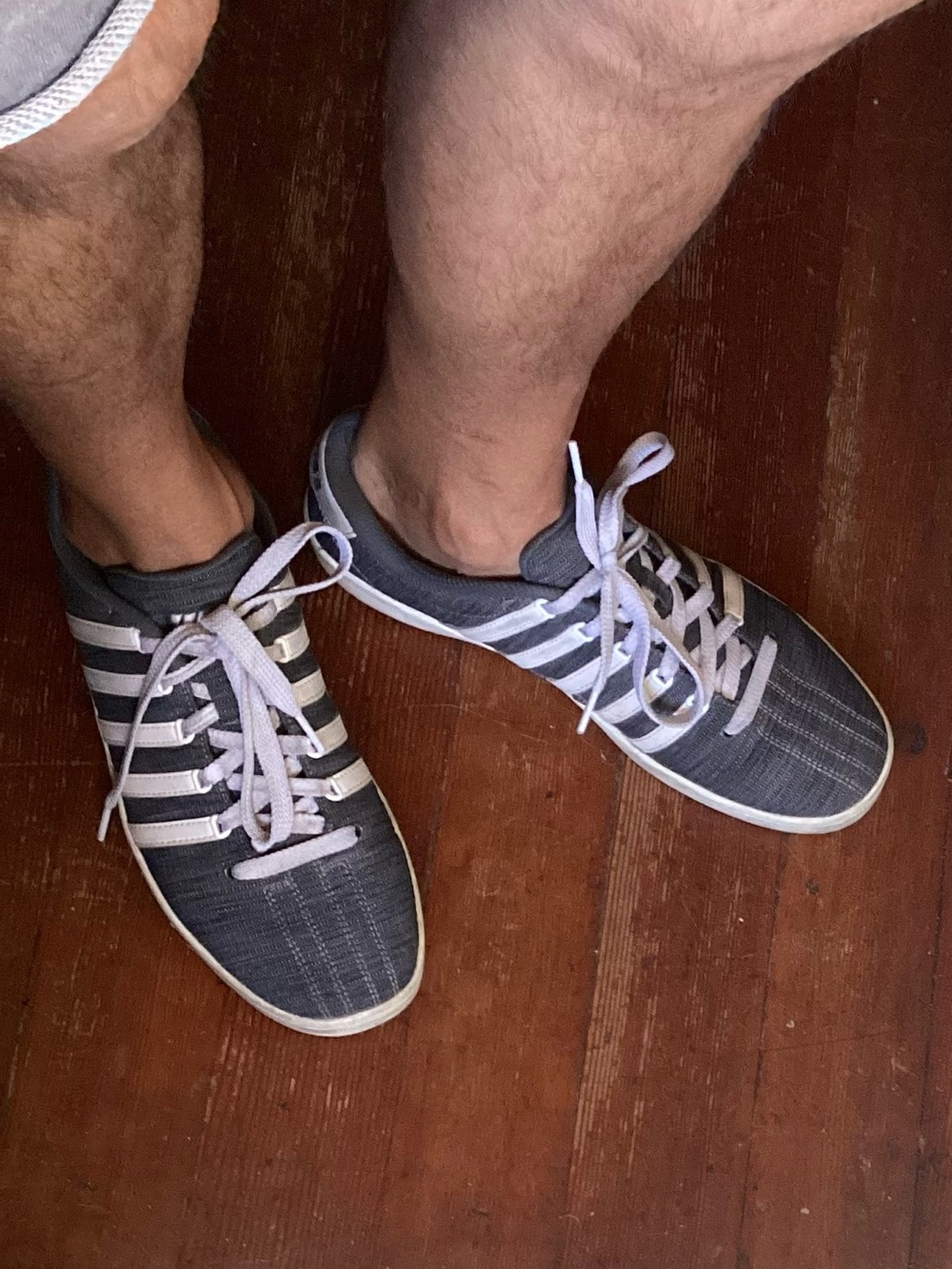 K-Swiss gray/white sneakers